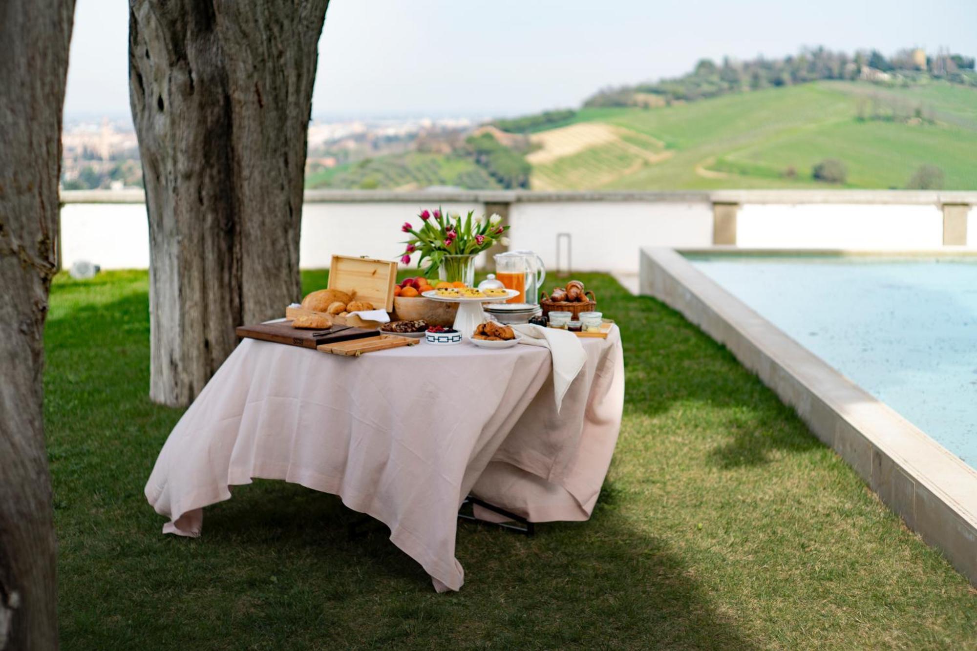 Villa Monty Banks