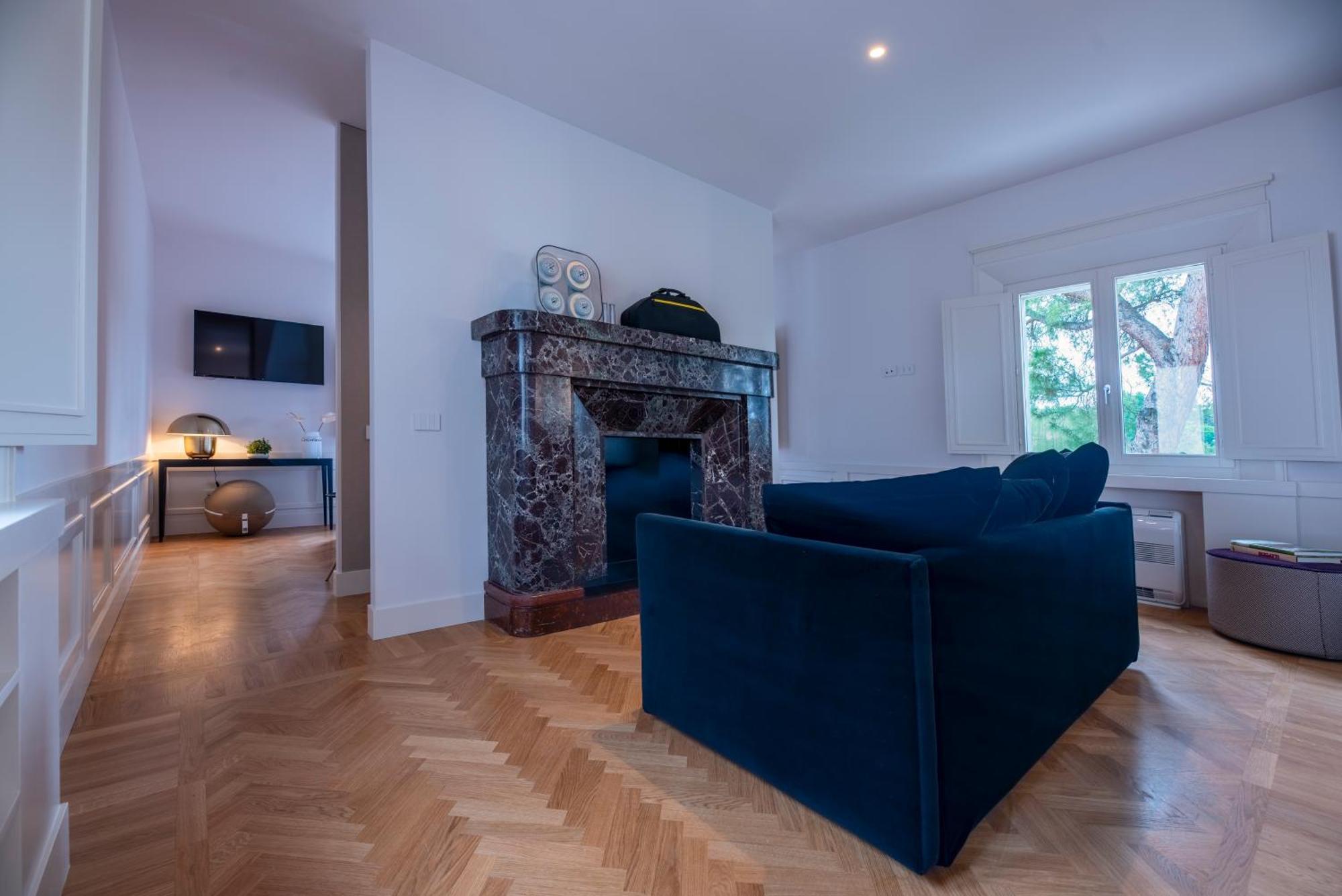 Boutique Monty Banks Villa Cesena